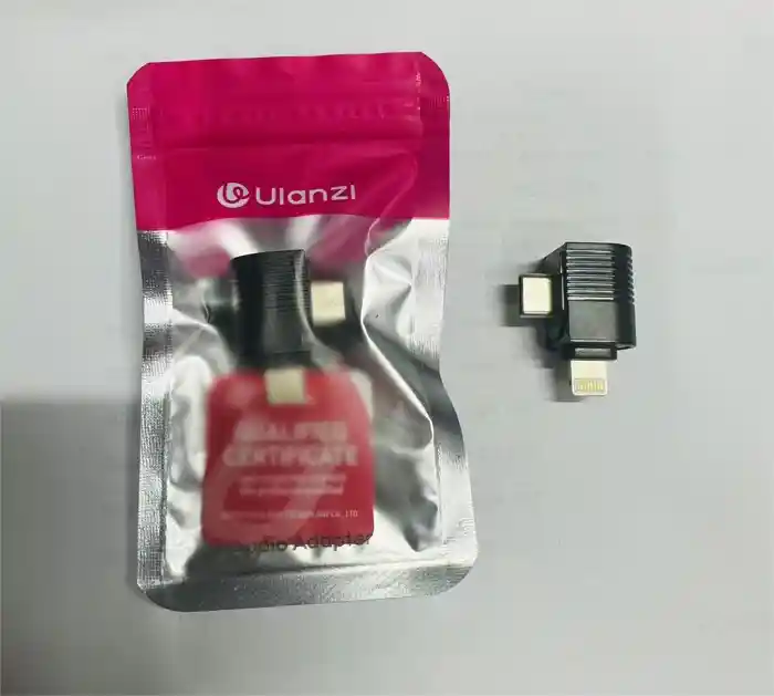 Ulanzi Type C to Lighting Adapter for A100 microphone